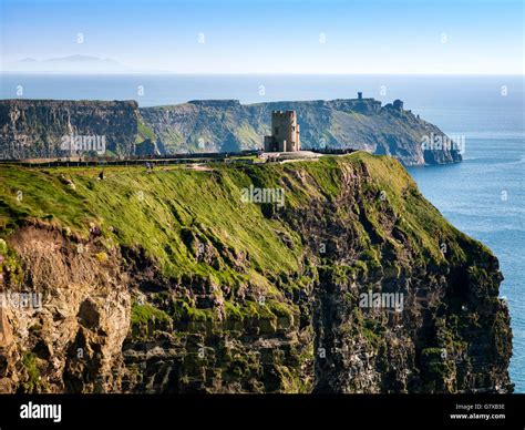 O'Brien's Castle, Cliffs of Moher, Clare, Ireland Stock Photo - Alamy