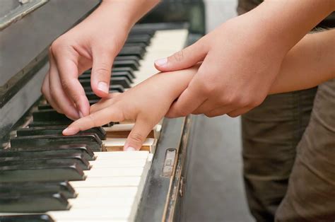 How to Learn Piano Faster and Easier