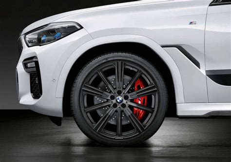 BMW shows off M Performance Parts for its big SUVs