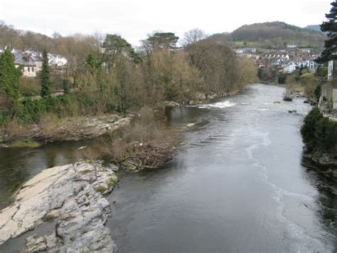 River Dee, Wales Photos