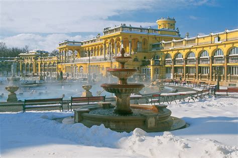 Welcome Advent! 5 amazing winter programs in Budapest! - PHOTOS - Daily ...