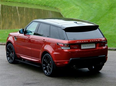 Red Range Rover Sport - Luxurious and Powerful