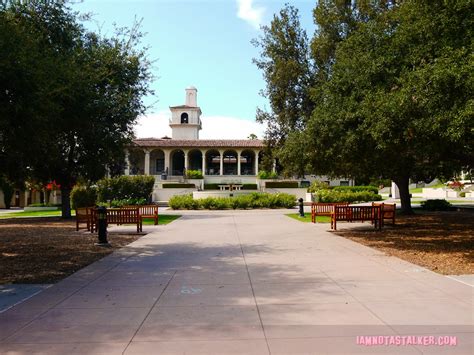 The "Clueless" Guide to Occidental College | IAMNOTASTALKER