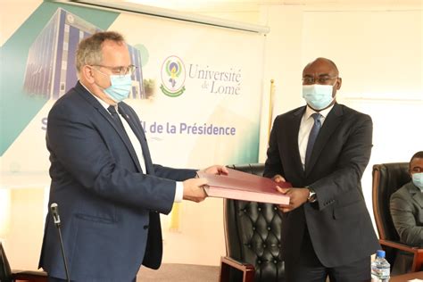 Universite De Lome : Universite De Lome Lome Infos Actualite News Info Du Togo / According to ...