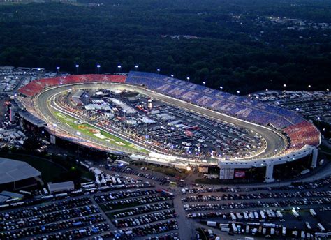 Richmond removed more seats : r/NASCAR