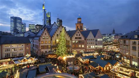 Wallpaper Christmas, houses, night, lights, people, market, Europe 3840x2160 UHD 4K Picture, Image