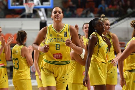 Basketball Australia looking into Liz Cambage incident