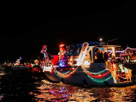 PHOTOS: See Newport Beach Boat Parade, 2019 | Newport Beach, CA Patch