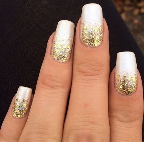 Gold & white glitter gradient nail art by Virginia - Nailpolis: Museum ...