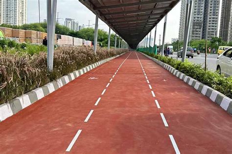 Another amazing solar roof cycling path opens, this time in India | Momentum Mag