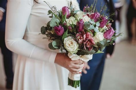 Kostenlose Bild: Braut, halten, Hochzeitsstrauß, Hochzeit, Romantik ...