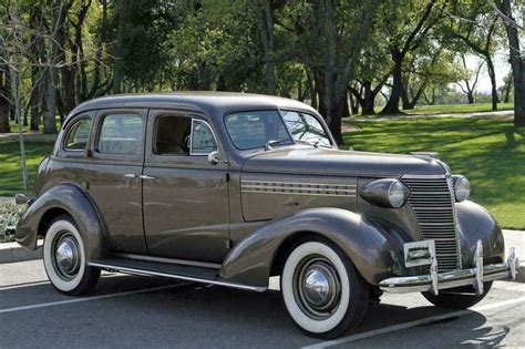 1938 CHEVROLET MASTER DELUXE SEDAN