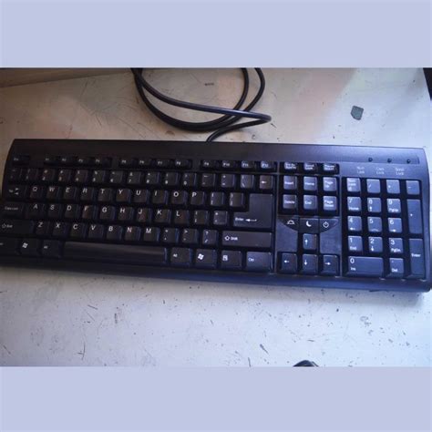 PS/2 Keyboard for Computer Desktop, Computers & Tech, Parts ...