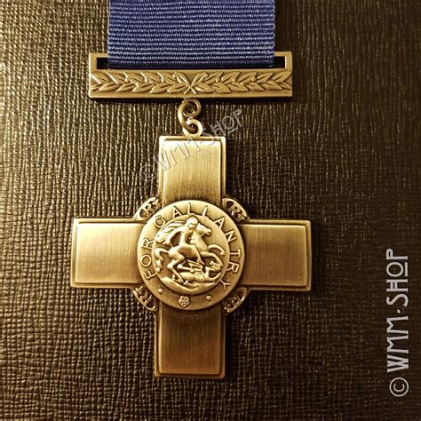 George Cross Medal Military Award for Gallantry With Ribbon Replica ...