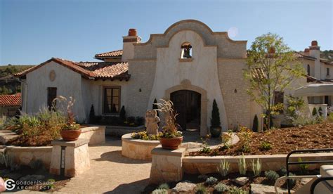 Key Features of the Spanish Mission Architectural Style of Home