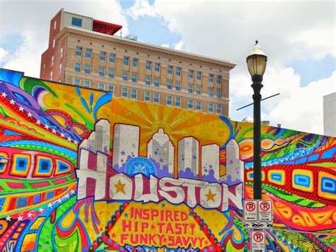 Houston in Pics: Houston "Art Wall" ... there are several notable mural