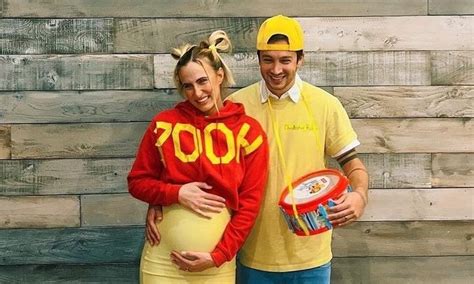 Twenty One Pilots’ Tyler Joseph Announces He’s Expecting Third Child With Wife Jenna | Strife Mag