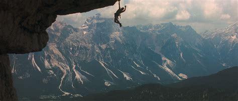 Cliffhanger remake - so it Stallone's film about to be remade but with a twist