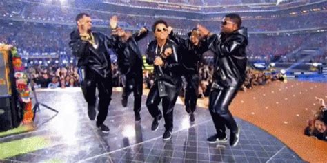 Bruno Mars GIF - Bruno Mars Superbowl GIFs | Say more with Tenor