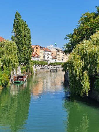 Ljubljana Old Town (Lubliana) - ATUALIZADO 2020 O que saber antes de ir - Sobre o que as pessoas ...