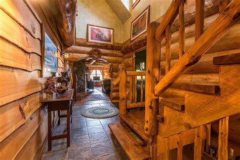 On the Market: A Hand-Carved Log Cabin in Vermont