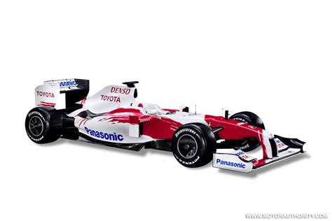 Toyota unveils its TF109 race car for 2009 F1 season