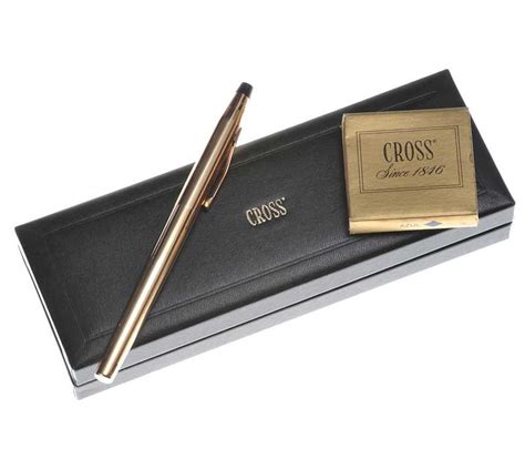 CROSS 10CT ROLLED GOLD FOUNTAIN PEN WITH A 14CT GOLD NIB