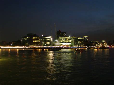 River Thames By Night | The River Thames by night. | Flickr