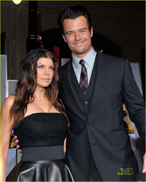 Josh Duhamel 2024: Wife, net worth, tattoos, smoking & body facts - Taddlr