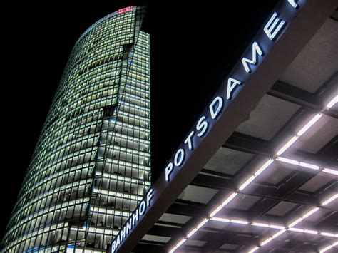 Potsdamer Platz at night, Berlin, Germany, 2022 16672412 Stock Photo at ...