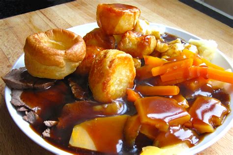 Perfect Sunday Roast Beef - How to Cook | A Glug of Oil