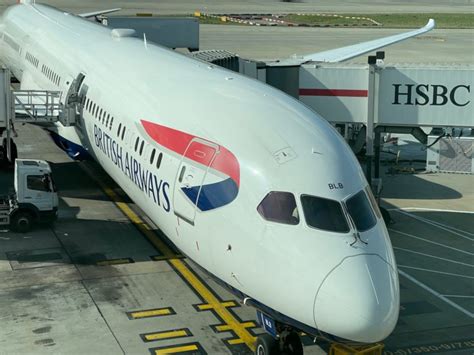 Review: British Airways 787-10 Business Class (Club Suite) - Live and Let's Fly