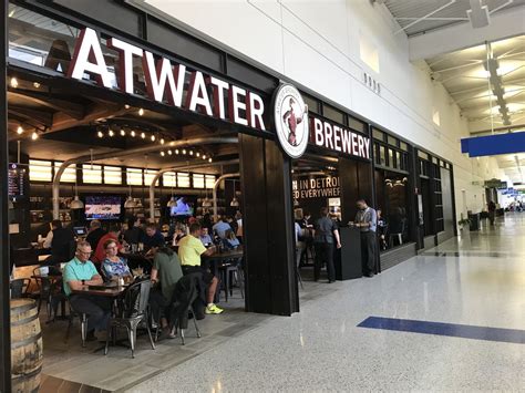 Where to Eat and Drink at Detroit Metropolitan Airport (DTW) - Eater ...