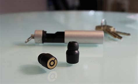 Worlds Smallest Wireless Earbuds - Gadgetzz