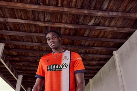 Luton Town 2023-24 Umbro Home Kit - Football Shirt Culture - Latest ...