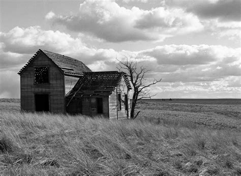 Black and White Farm Photography, Old Homestead Print | Farm photography, Photography, Black and ...