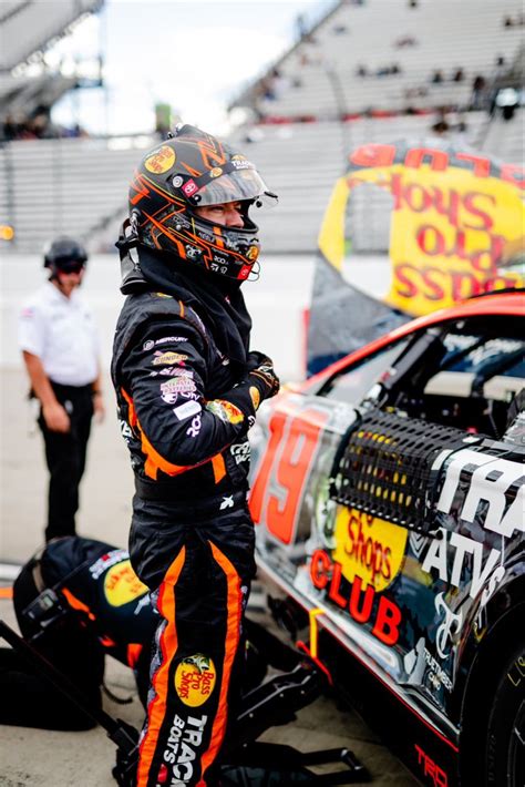 Martin Truex Jr - Martinsville 2023 | Martin truex jr, Martin truex ...