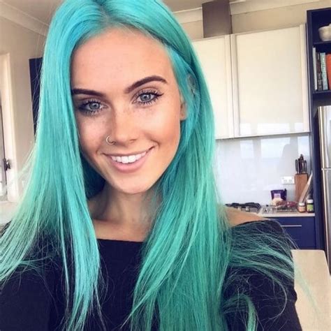 50 Teal Hair Color Inspiration for an Instant WOW!