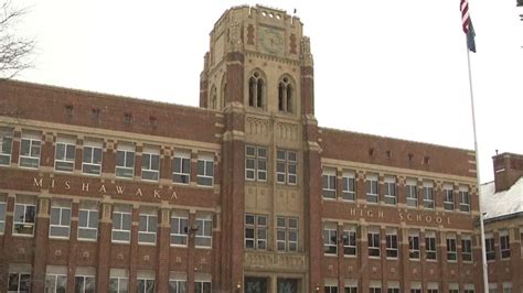 Mishawaka High School is planning its first ever all-class reunion | WSBT