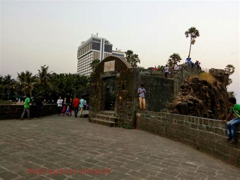 Bandra - Sunset at Bandra Fort and Bandra-Worli Sealink | The journey of a thousand miles begins ...