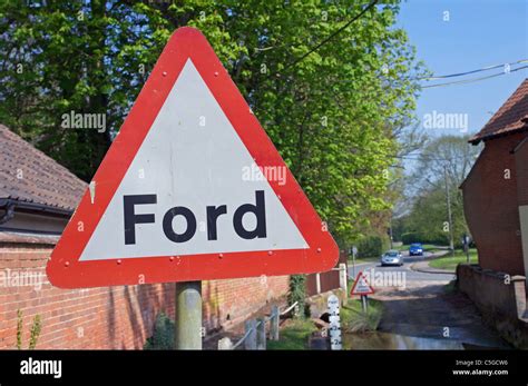 Ford road sign Stock Photo - Alamy