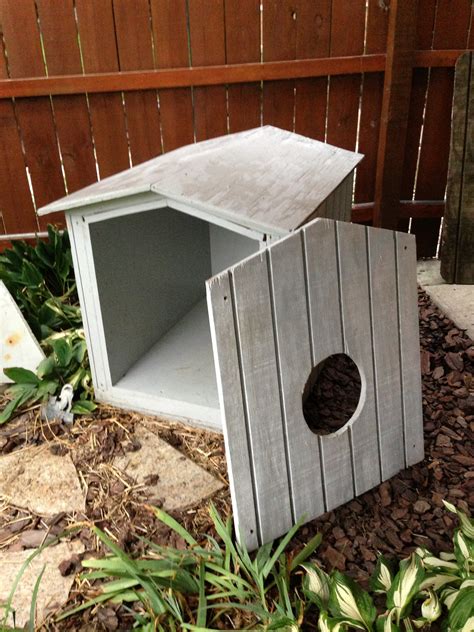 How We Made Heated Outdoor Cat Shelters - Cats In My Yard