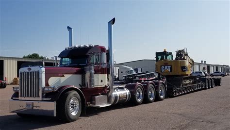 HEAVY HAUL PETERBILT - Peterbilt of Sioux Falls