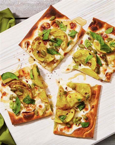 Easy vegetarian flatbread recipe with mozzarella and pine nuts | More ...