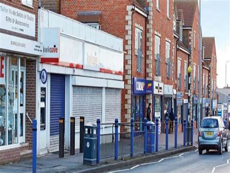 Shop to Rent - 212 Selby Road Halton, Leeds, LS15 0LF, LS15 0LF