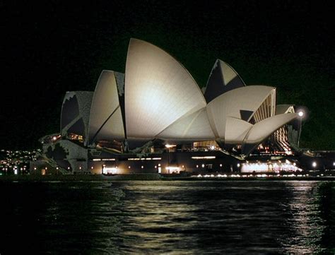 FT Night shot of Sydney opera house from Circular Quay AU … | Flickr