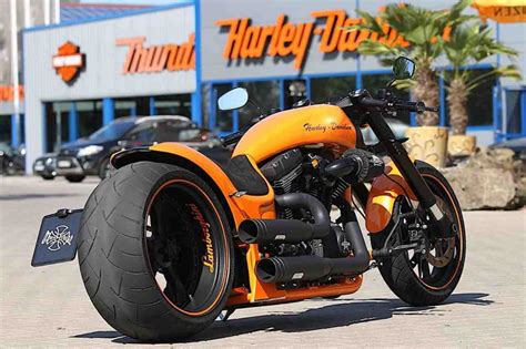 Thunderbike RS, la moto custom tributo alla Lamborghini - Foto