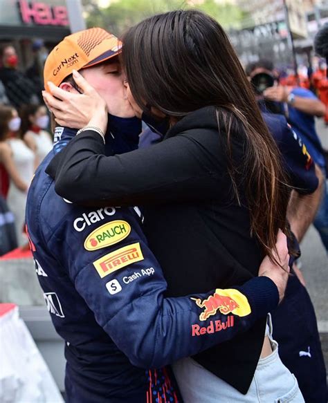 Max Verstappen Y Kelly Piquet Who Is Max Verstappen S Girlfriend ...