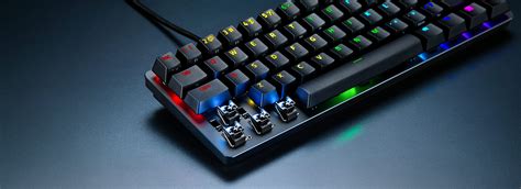 60% サイズのアナログゲーミングキーボード - Razer Huntsman Mini Analog