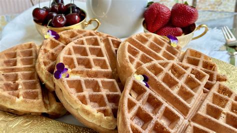 Classic Belgian Yeast Waffles Recipe (with video)